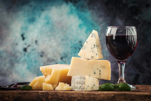 Cheese and Wine Pairing Recommendations for Christmas and Thanksgiving | Holiday Appetizer Wine Pairings | Winetraveler.com