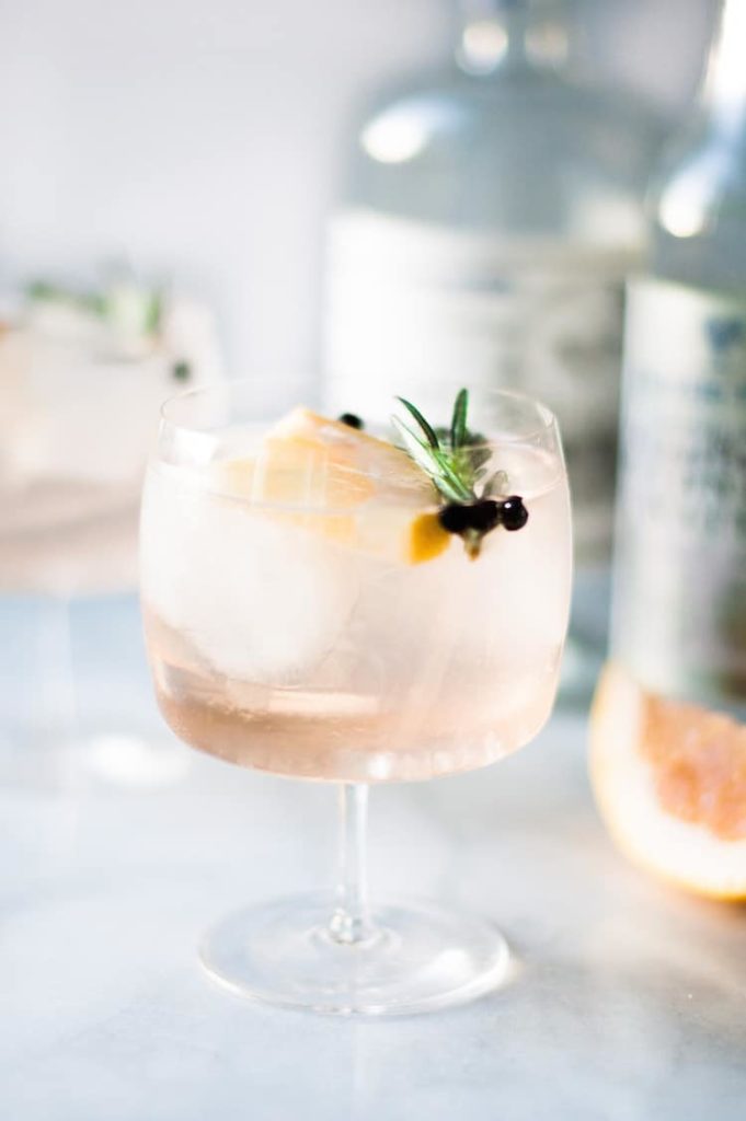 Spring Cocktails | Elderflower Spanish Gin and Tonic