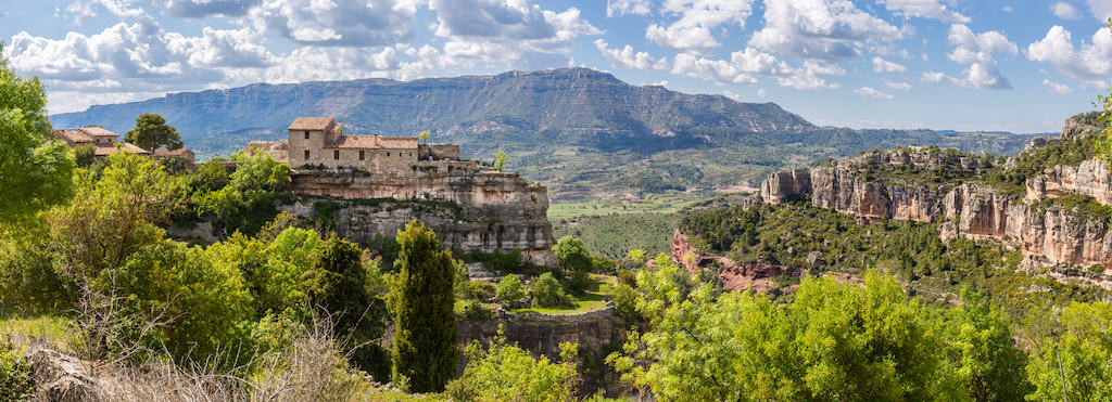 A Practical Priorat Wine Region Itinerary | Things to Do and See in Priorat, Spain | Winetraveler.com