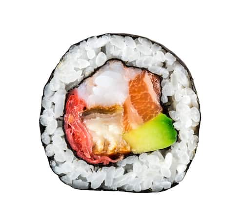 How To Pair Maki (Sushi Rolls) with Wine | What To Drink With Sushi Rolls | Winetraveler.com