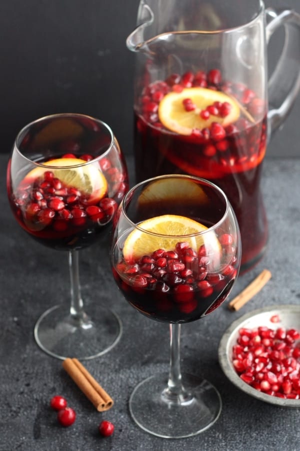 Pomegranate Sangria Recipe | Winetraveler.com