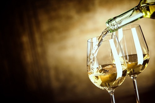 Learn About Sauvignon Blanc Taste and the Best Sauvignon Blanc Food Pairings | Winetraveler.com