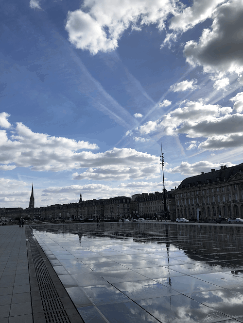 Guide to Visiting the City of Bordeaux in France | Winetraveler.com