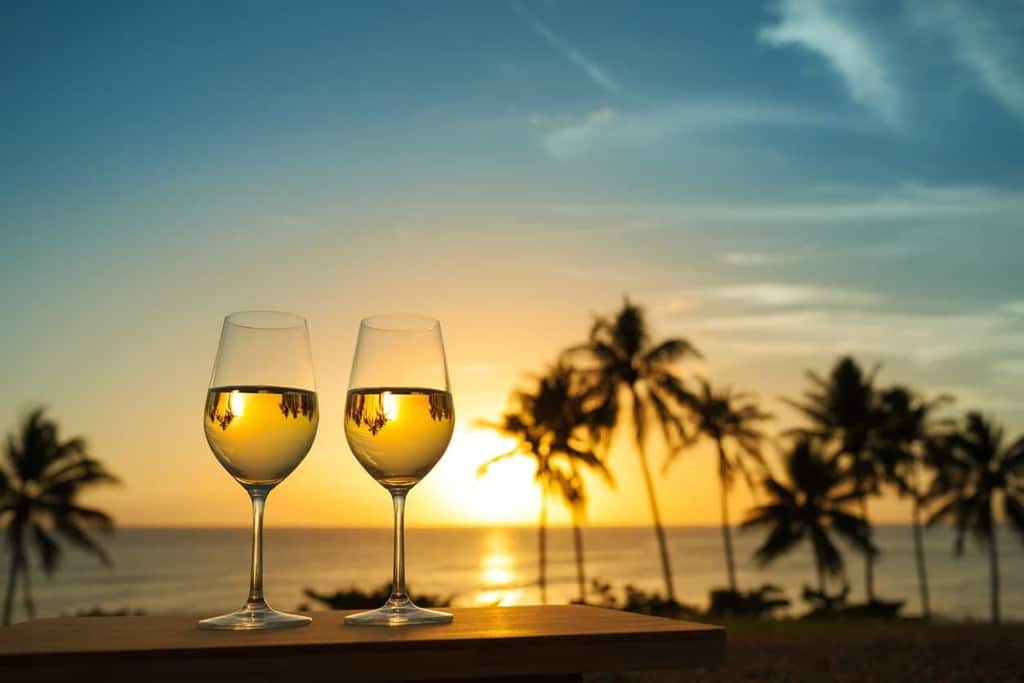 Winetraveler's Guide To The Miami Wine Tasting Scene