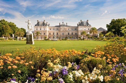 Visit the Luxembourg Gardens Near Paris | Winetraveler.com