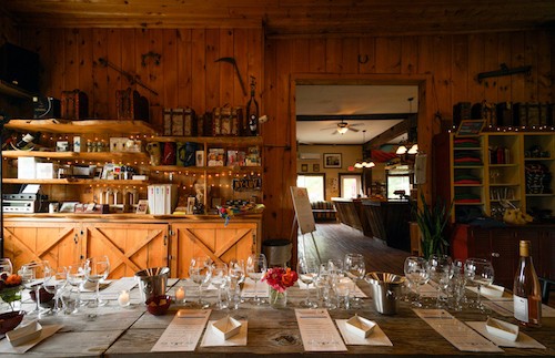 What to expect when you visit Barnstormer's interior. | Winetraveler.com