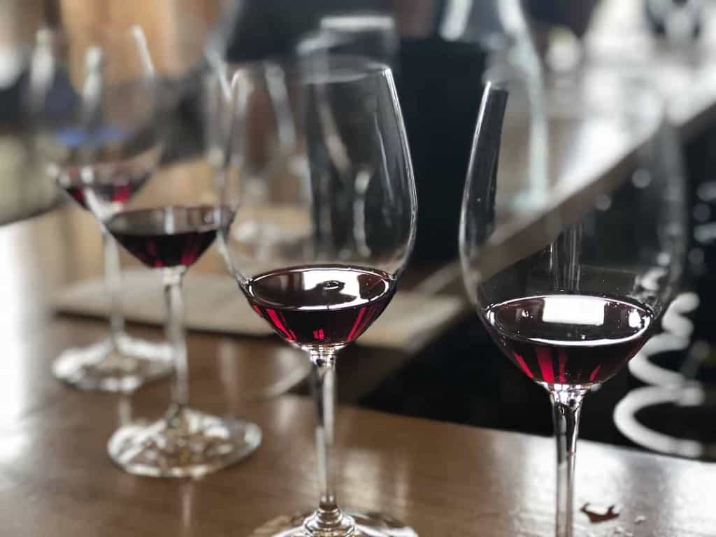 5 Best Seneca Lake Wineries For Red Wine Lovers • Winetraveler