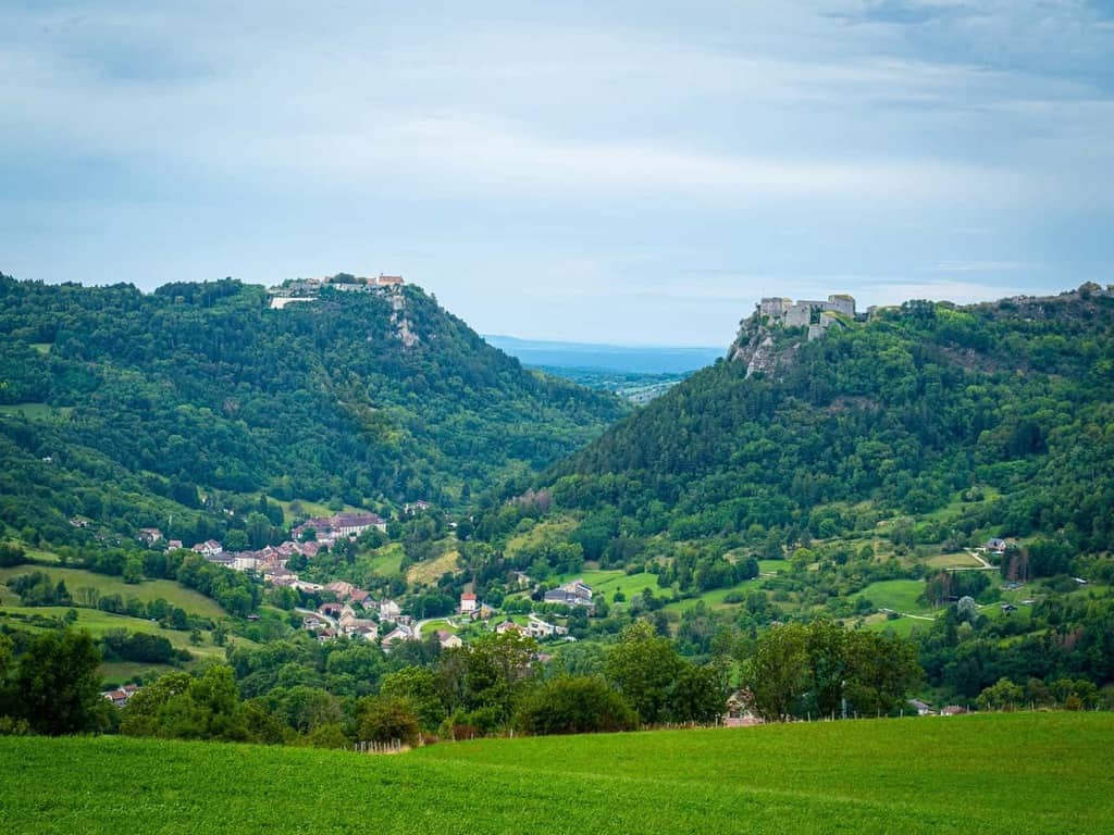 Discover The Jura Wine Region of France •