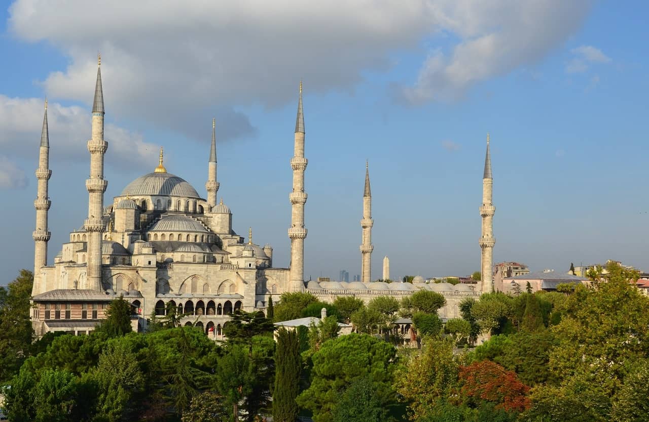 Best Things To do in Istanbul Travel Guide | Winetraveler.com