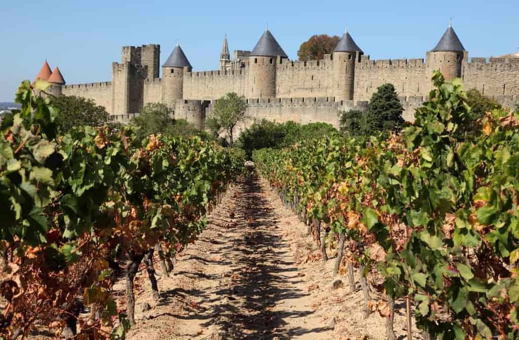Castles and wine? Count us in. Here's an ideal Carcassonne Itinerary to help you explore the city and the region of Languedoc efficiently. This itinerary will appeal to those who fancy a bit of history, wine, cuisine and of course great scenery while traveling through France.
