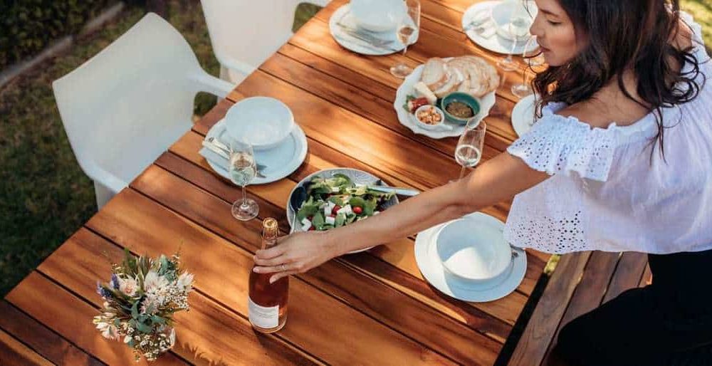 How To Host the Perfect Wine Tasting Party at Home • Winetraveler