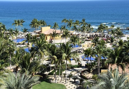 Where to stay in Cabo | The Grand Fiesta Americana.