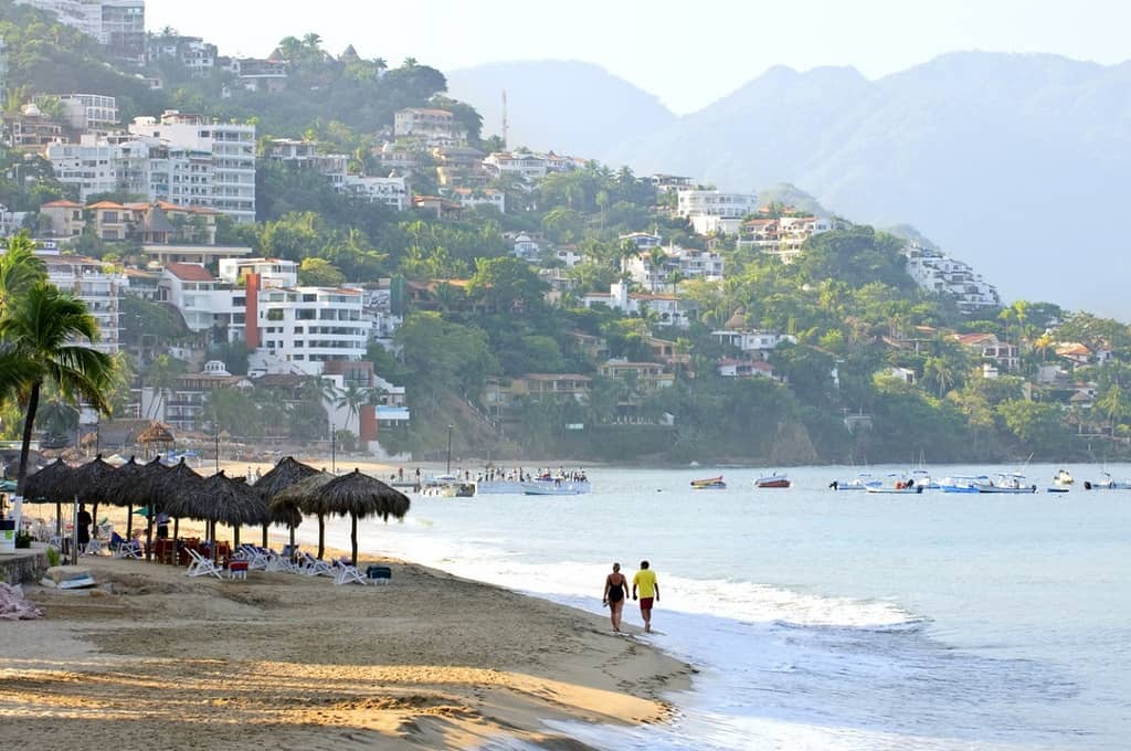 Puerto Vallarta Itinerary & Travel Guide for a few days