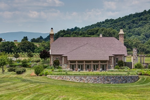 Early Mountain Vineyards near Charlottesville