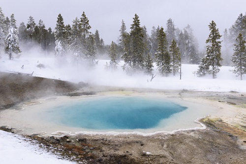Top National Parks To Visit During Winter | Yellowstone