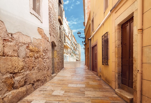 A walk through the back alleyways of ancient Tarragona will leave you in awe.