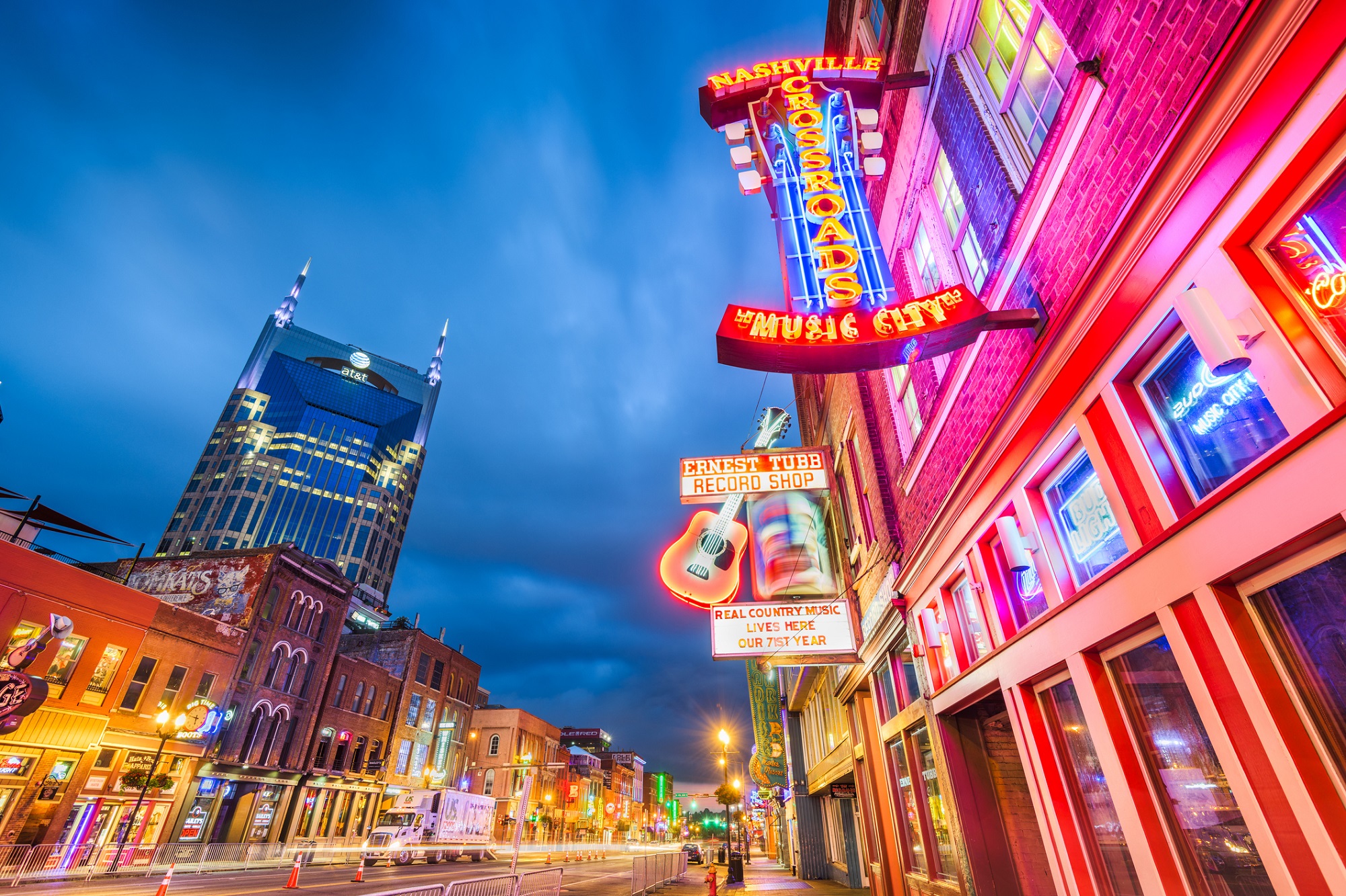 View of restaurants in bars in Nashville, TN