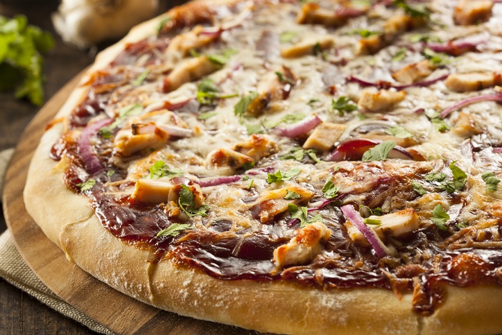 Close up Homemade Barbecue Chicken Pizza