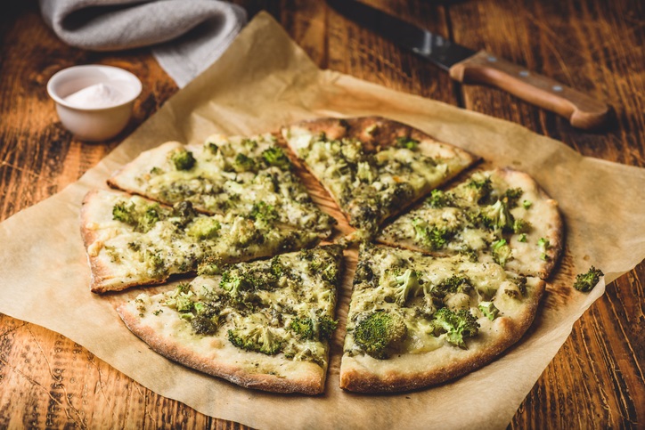 How to pair pesto pizza with wine