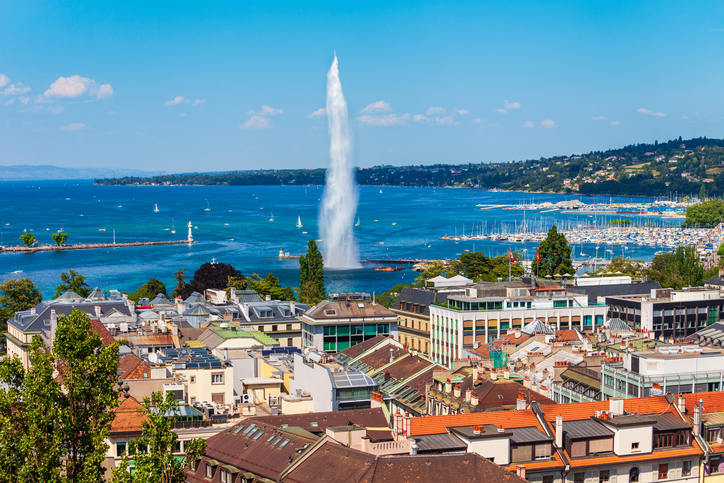 Lake Geneva water jet Jet d'Eau