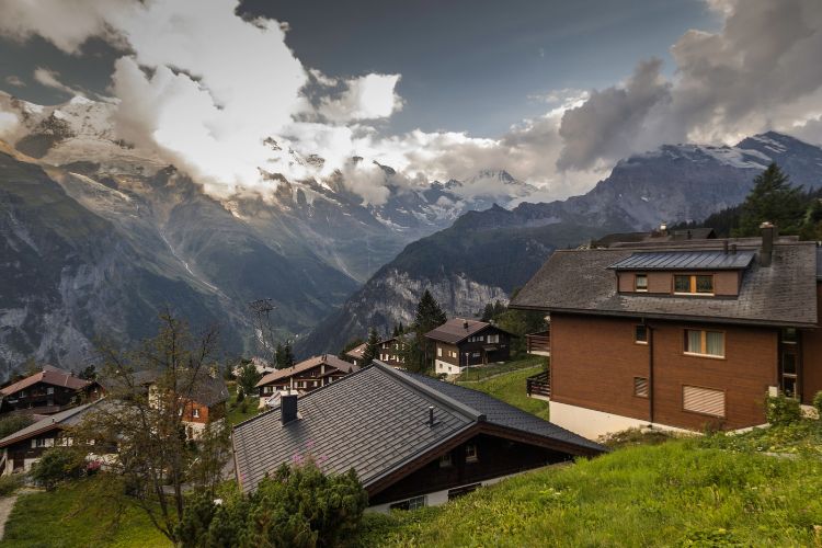 Mürren stunning Swiss Mountain Village with alps in the background