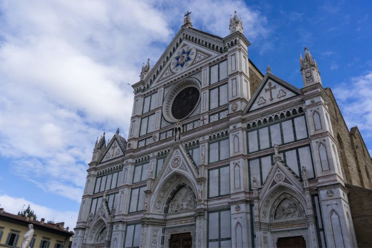 Visit the Basilica of Santa Croce