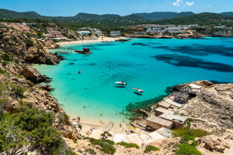 Ibiza Travel Itinerary: Top Things To Do Visiting Ibiza 2023