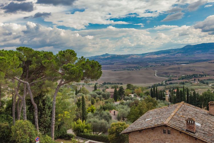 Free Wine Fountain in Italy Now Open To The Public • Winetraveler