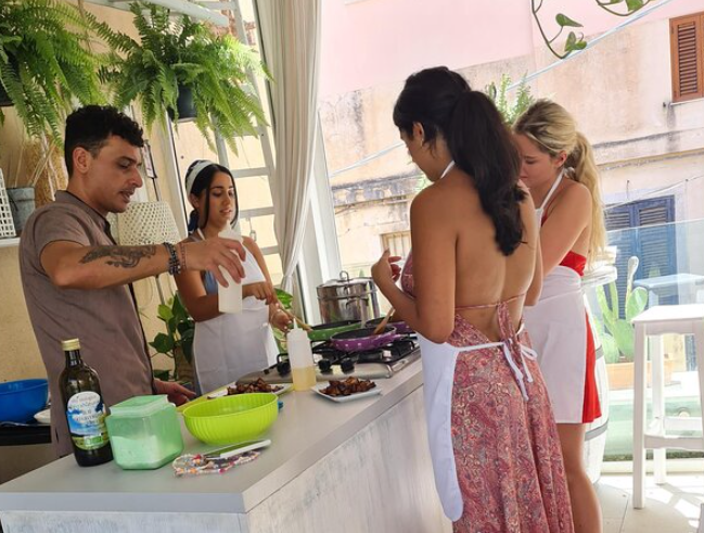 Cooking class in Taormina