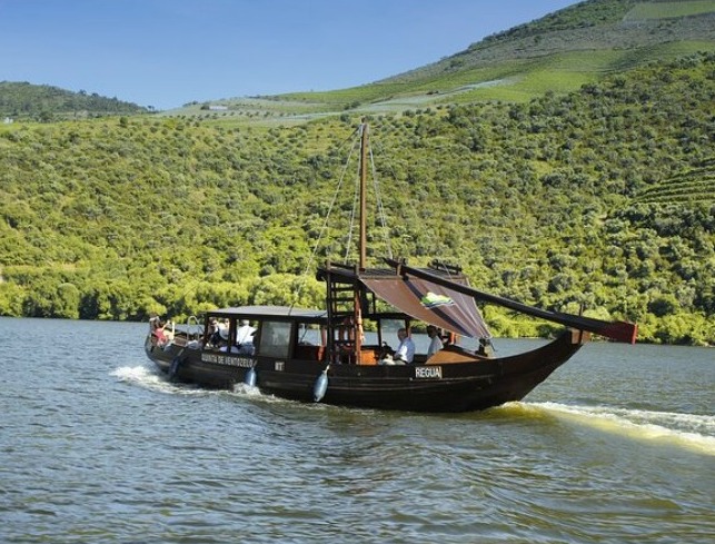 Douro river cruise and wine tour