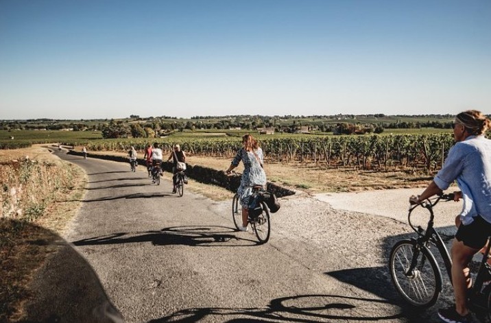 Bordeaux bike and vineyard tour
