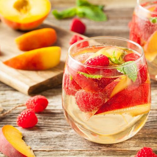 5 Easy Fall Sangria Recipes For Lovers of Autumn