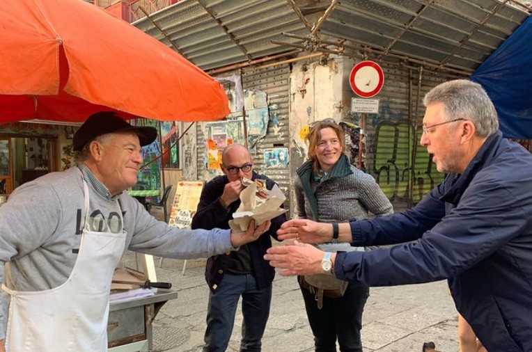 Streaty street food tour in Palermo Italy