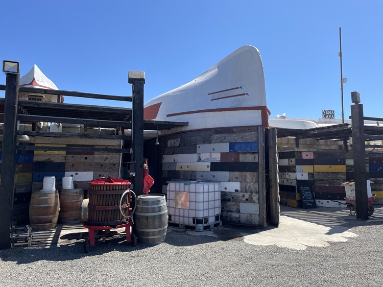 Vena Cava winery rooftops made of recycled boats