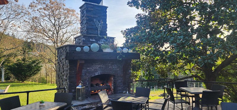 Parrot House Restaurant Oregon