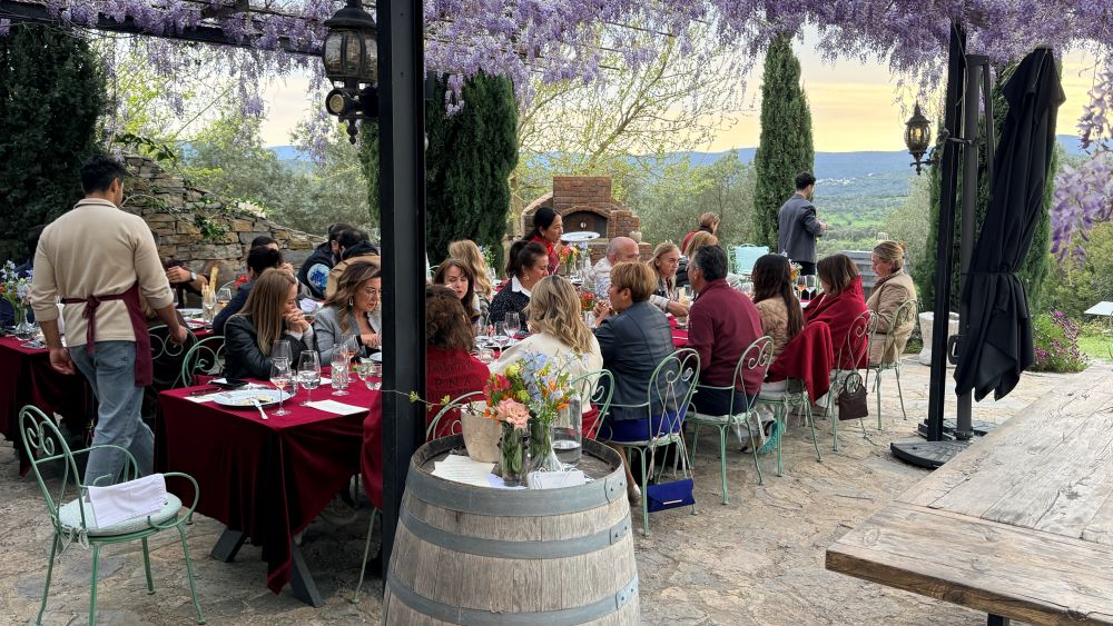 Karnas Vineyards Dining Patio