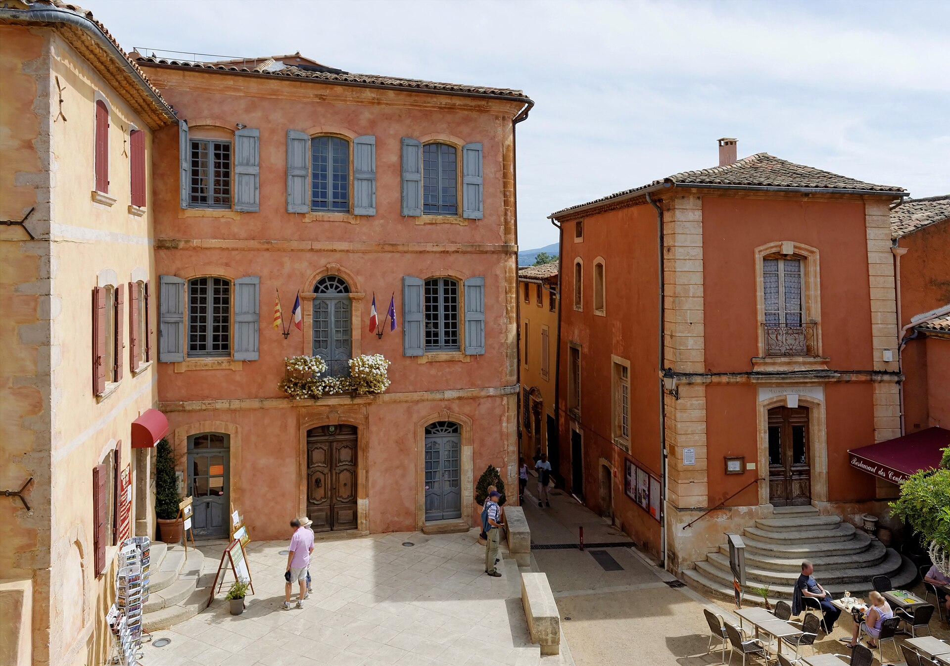 The ochre village of Roussillon in the Luberon