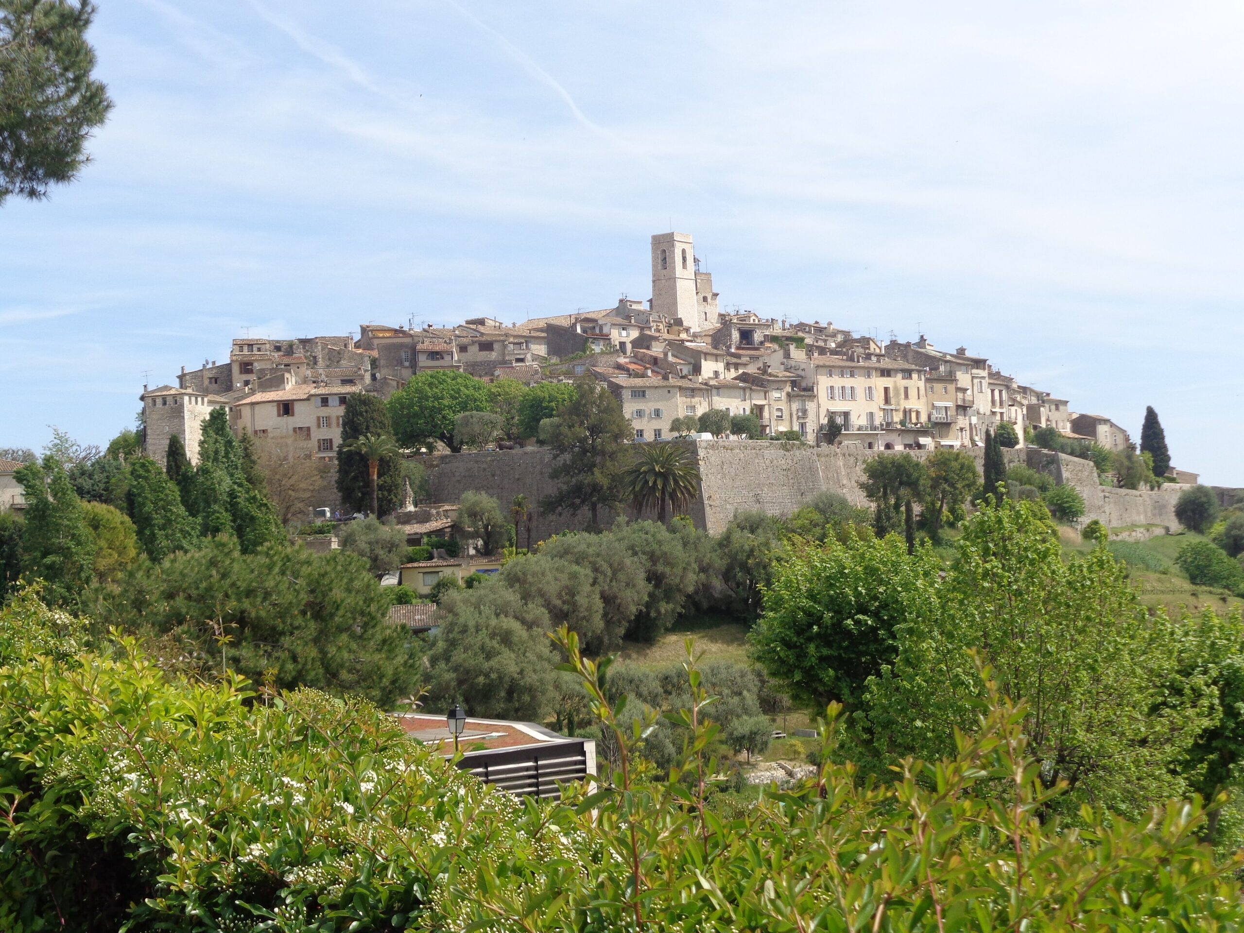 The walled village of Saint-Paul-de-Vence on its hill